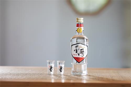 贵州白酒品牌——独特的董香型“董酒”(图1)